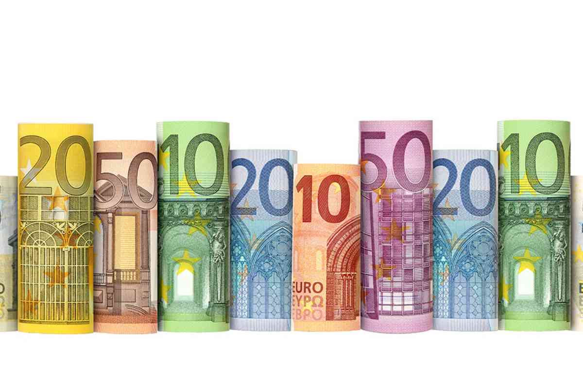 © Coloures-Pic - stock.adobe.com Euroscheine